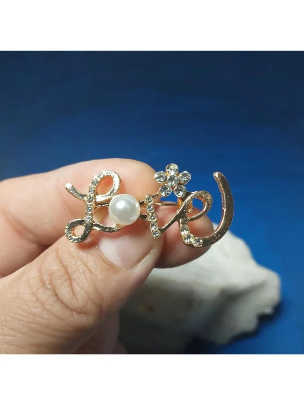 Love Brooch With Pearl And Rhinestones